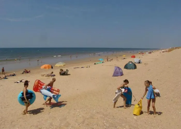 Mobile Homes By Kelair At Camping Sol A Go Go * 생 힐레르 드 리에