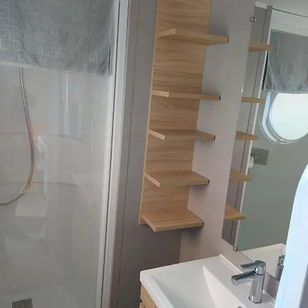 Mobile Homes By Kelair At Camping Sol A Go Go مكان تخييم سا يْليرْ دو ري