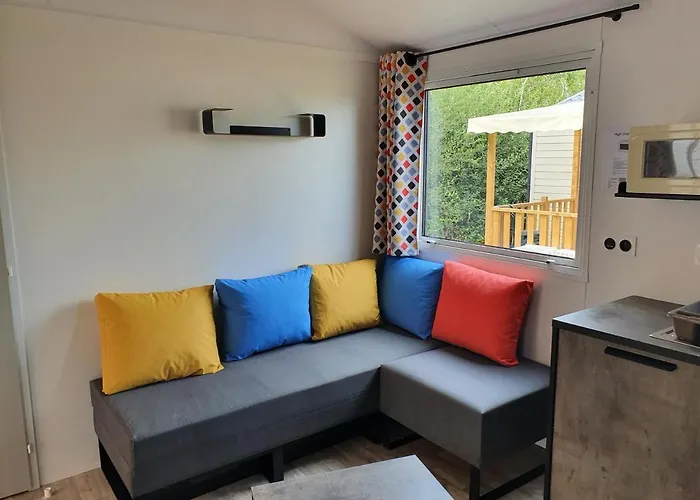 אתר קמפינג Mobile Homes By Kelair At Camping Sol A Go Go